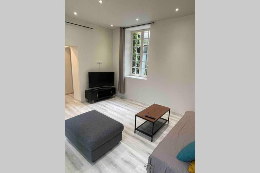 « Au 33 » Apartment Charleville-Mezieres Exterior photo